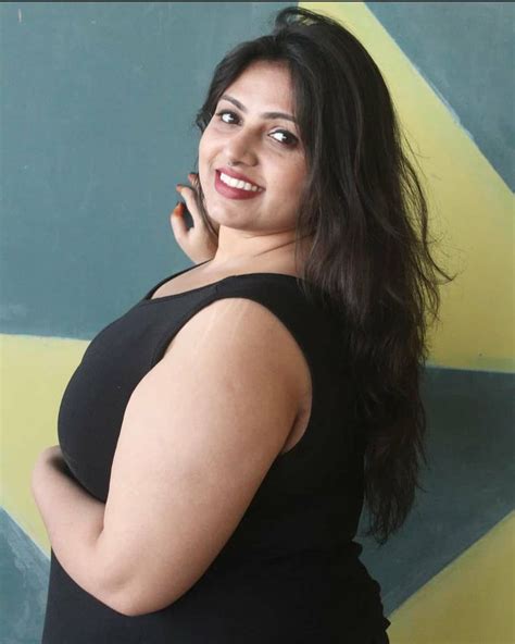 hot indian chick|Curvy Indians (@curvyindians) • Instagram photos and videos